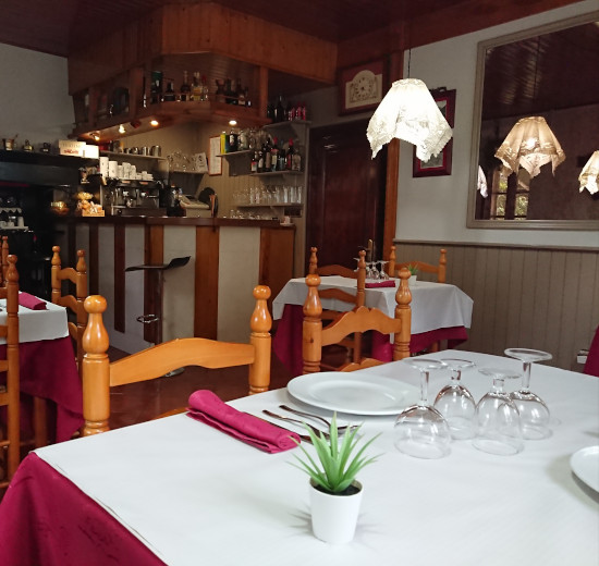 AUBERGE DANS LE VAL D´ARAN - Bar restaurant